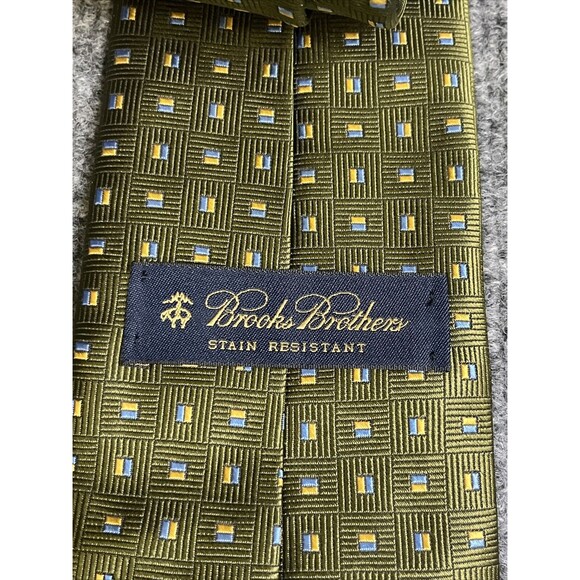 BROOKS BROTHERS STAIN RESISTANT MEN'S Silk Tie Green Geometric Print NWT $75 - Picture 5 of 6